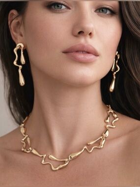 Modern Muse Gold Necklace & Earrings Set